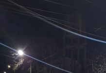 Choque deja a una joven motociclista con lesiones leves