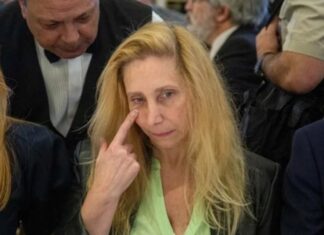 POLICRISIS: COIMASGATE, CUANDO LA ANTICASTA SE DEVORA A SÍ MISMA