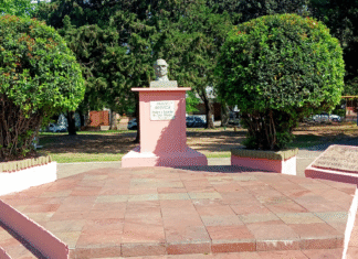 Homenaje al General Urquiza en el 224° aniversario de su nacimiento