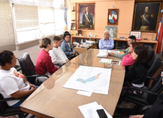 La familia de Jeremías Aguiar se reunió con el Intendente y reiteró su pedido de justicia y de una Terapia Intensiva Pediátrica en el Hospital Urquiza