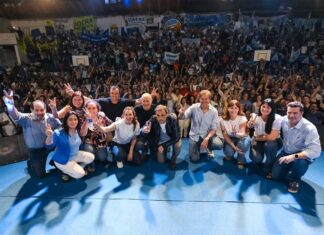 Frenar el ajuste y mejorar la vida de la gente: el mensaje de Marclay
