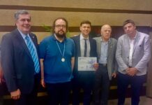 Reconocen a jóvenes ingenieros de Concepción del Uruguay. Dos talentos de la UTN brillan en Buenos Aires