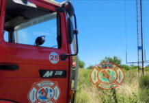 Bomberos contuvieron un incendio de pastizales cerca de la Planta Emisora de Radio Nacional en CdelU
