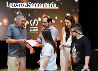 Concejo Deliberante Reconoció a Más de 40 Voluntarios y al Programa «Mujeres Construyendo Futuro»