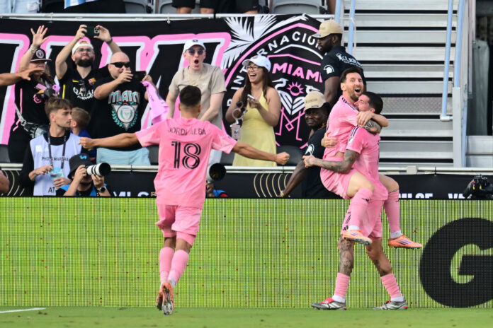 KTQSOPHW7VHB7LWKXNM2WBOSR4_jpg