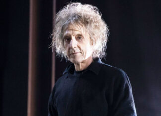 Fallece Perry Bamonte, exguitarrista y tecladista de The Cure, a los 65 años