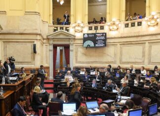 CON VOTOS PERONISTAS. El Gobierno logró sancionar sin cambios el Presupuesto 2026