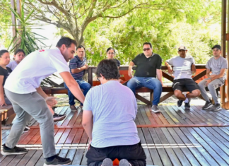 Realizaron capacitación en Primeros Auxilios y RCP para comerciantes de la Isla del Puerto