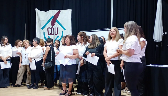 Screenshot 2025-12-12 at 08-54-05 La EMAO cerró el ciclo lectivo con una muestra anual y celebró su colación de grados Uruguayenses