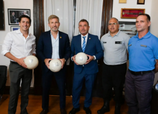 Servicio Penitenciario Presentó la Pelota «Torreón» Confeccionada por Personas Privadas de la Libertad