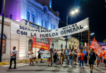 Sindicatos y organizaciones protestaron en Concepción del Uruguay contra la reforma laboral de Milei