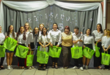 Municipio acompaña colación de egresados secundarios con orientación en Turismo