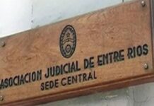 Un escribiente gana menos que la canasta básica y crece el conflicto