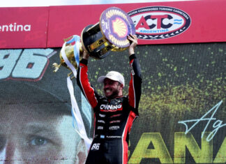 Agustín Canapino se Consagró Campeón del TC Pick Up en una final tensa con abandono de Werner