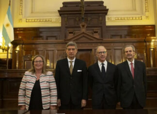 Diputados opositores responsabilizan al oficialismo por no tratar dos denuncias de juicio político contra la vocal Susana Medina