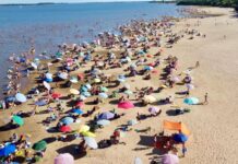 Navidad junto al río: multitudinaria concurrencia en las playas de la ciudad
