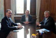 Santilli recibe al gobernador Ziliotto en la Casa Rosada para dialogar sobre la Reforma Laboral