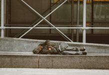 CRISIS SOCIAL. Crece el número de personas en situación de calle