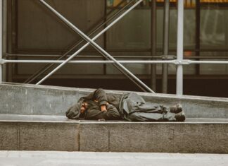 CRISIS SOCIAL. Crece el número de personas en situación de calle