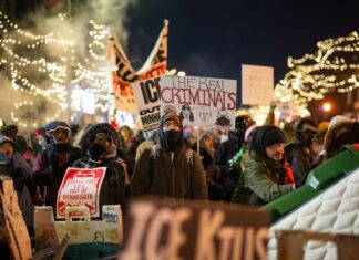 Respuesta comunitaria en Minneapolis se enfrenta a «espectáculo de crueldad» federal