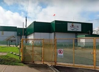 Trabajadores del frigorífico Granja Tres Arroyos en CdelU paralizaron la faena por atrasos en el pago de salarios