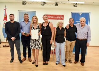 Homenajearon a la escritora uruguayense Laura Evequoz