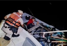 Prefectura rescató a dos hombres que navegaban a la deriva en una embarcación cerca de Concepción del Uruguay