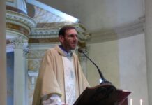 El padre Goyo asume un nuevo desafío de evangelización y fortalece el diálogo digital