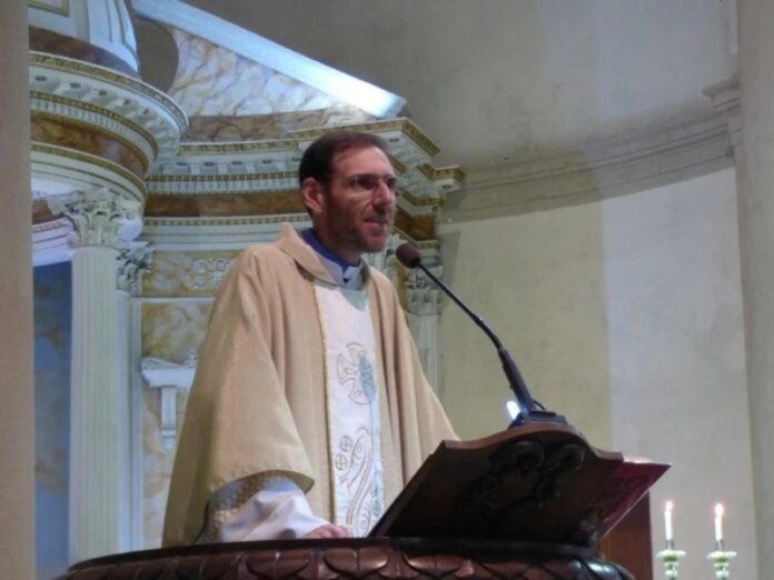 pagina 3 locales goyo2