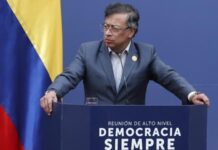 Trump emitió advertencias a Cuba, Colombia, México y señaló a Groenlandia por «seguridad nacional»