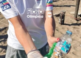 Playa Olímpica y conciencia ambiental: travesía en kayak y jornada de limpieza en la Isla del Puerto