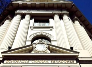 Los vínculos políticos de los empleados del Senado bonaerense acusados de abusos