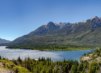 El Lago Epuyén, en Chubut, es considerado el más limpio de Sudamérica