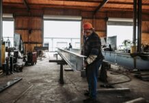 BAJÓ AL 53%. La capacidad instalada industrial se hunde