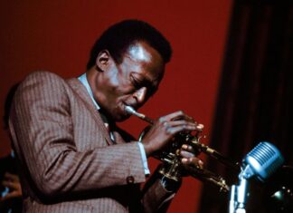 100 AÑOS DE MILES DAVIS. Usaba la trompeta como un pájaro cantor