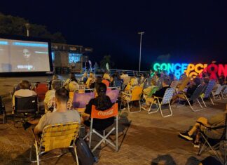 Cine Bajo las Estrellas convocó a una gran cantidad de público