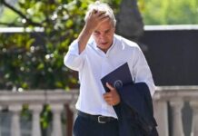 El Gobierno no logra recomponer reservas en un contexto de guerra y fragilidad financiera