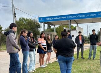 Estudiantes visitan el Parque Industrial y refuerzan el vínculo entre educación y producción