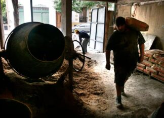 ¿La gente pobre no quiere trabajar?