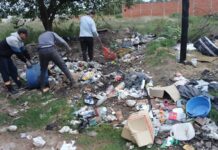 El municipio limpia entre 4 y 5 minibasurales por día