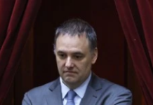 Adorni reveló que tiene otro departamento y se complicó solo