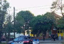 Un alumno de 15 años mató a un compañero de 13 y dejó varios heridos