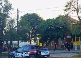 Un alumno de 15 años mató a un compañero de 13 y dejó varios heridos
