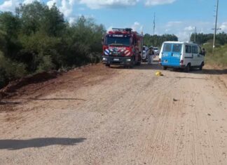 Hallaron a un hombre sin vida en un arroyo investigan su identidad y las causas de la muerte