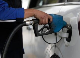 La nafta súper ya roza los $2.000