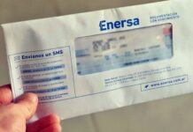 LA FACTURA Y EL BOLSILLO