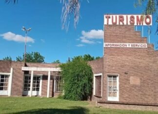 Hoteleros reclaman por una oficina y el Municipio niega el cierre
