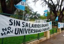 Se mantiene el paro universitario en reclamo por una recomposición salarial