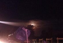 Siniestro vial en Suipacha y Bv. Aráoz: una mujer de 70 años resultó lesionada