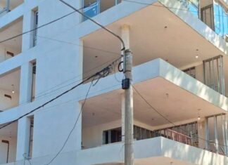 El empresario a cargo de la obra donde hallaron un cuerpo sin vida en Colón acumula denuncias por estafas